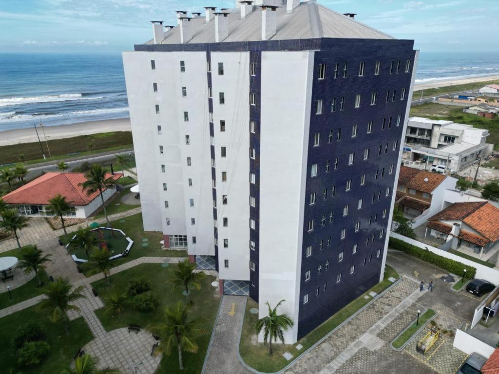 Apto Resort Cambuhy Frente Mar Piscina Academia Matinhos Exterior foto